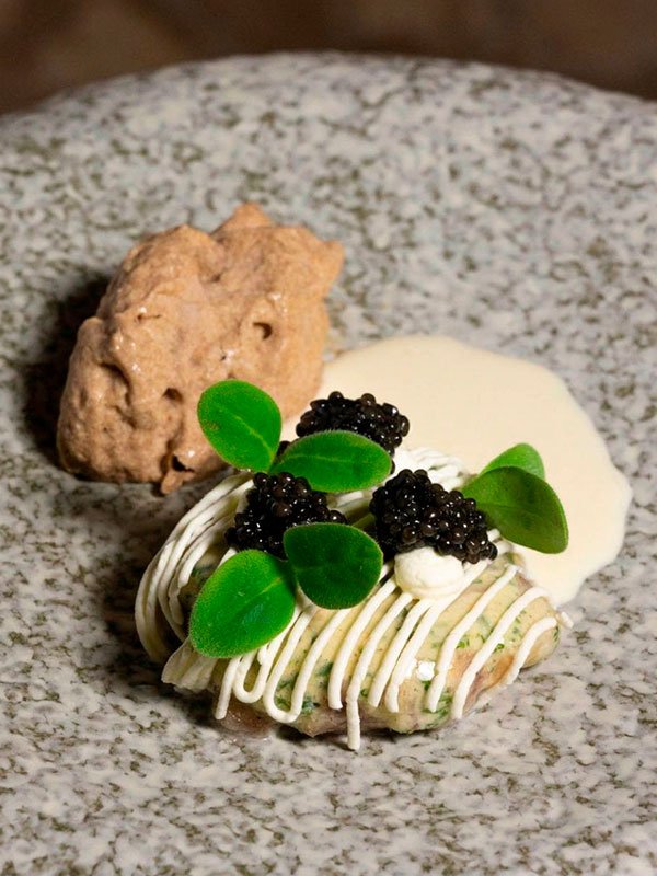 Dégustation de vin à la Table d'Hôtes du Quatrième Mur - Philippe Etchebest